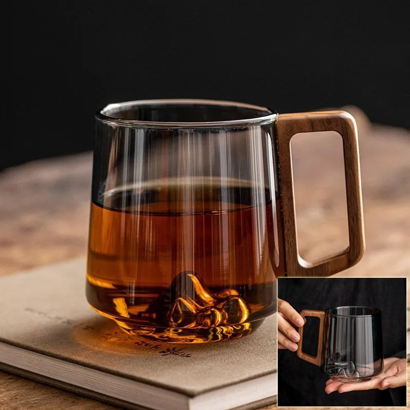 7fb4d844-f751-42ce-8ada-8963838628fd.jpg Guanshan Glass Single-layer Side Wooden Handle Drinking Cups Household Large-capacity Milk Tea Juice Single-layer Cup Kitchen Gadgets - Image 1