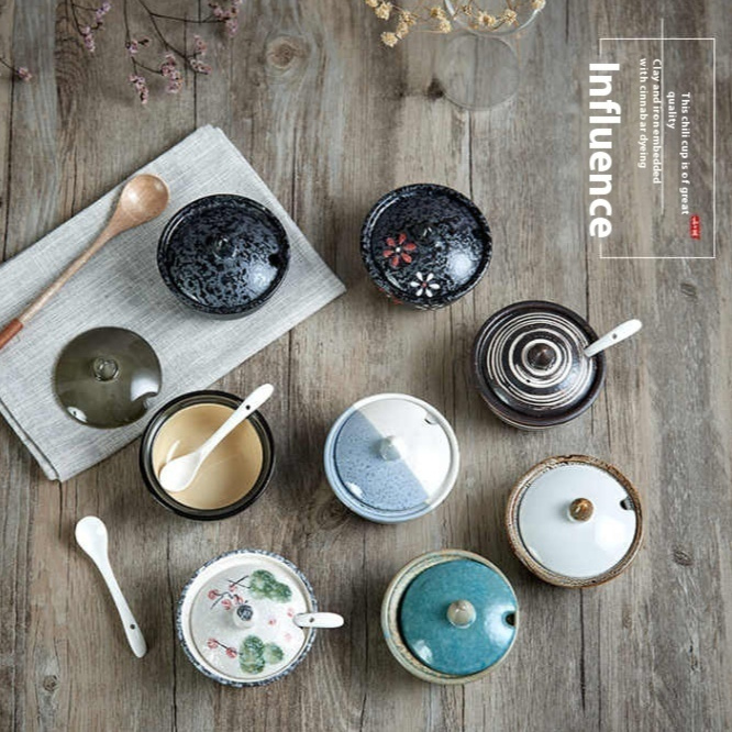 afa4cc19-f7e0-4fc0-a33a-575072e75f9d_fine.jpeg Hand-painted Ceramic With Lid Kitchen Seasoning Bottle Suit - Image 1